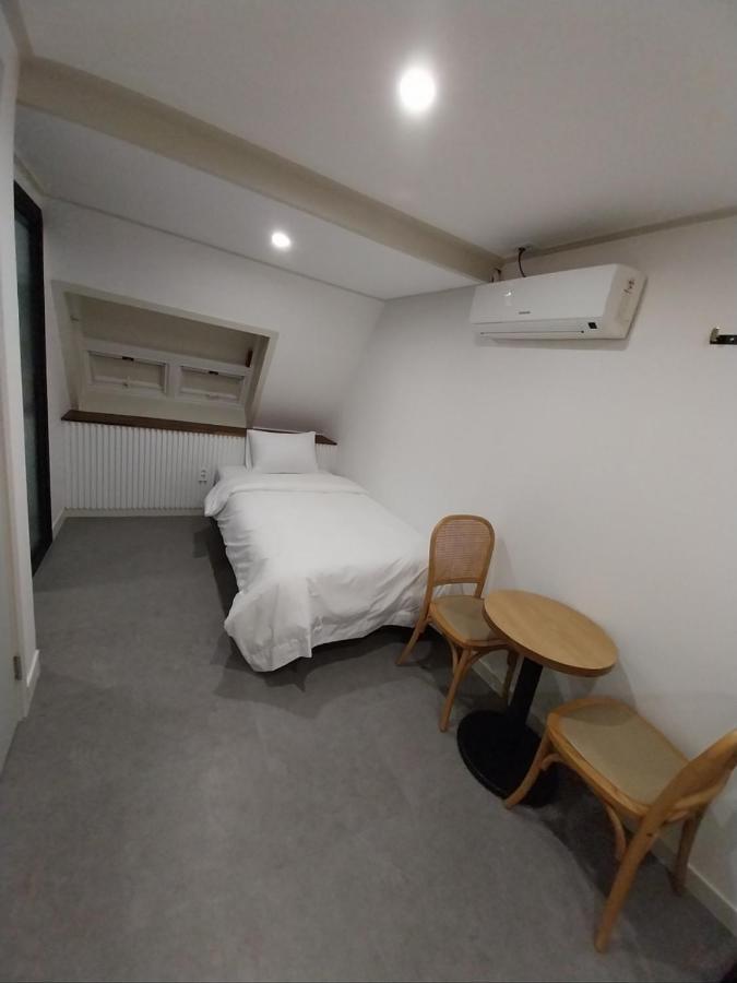 Hotel Stay Inn Seul Esterno foto