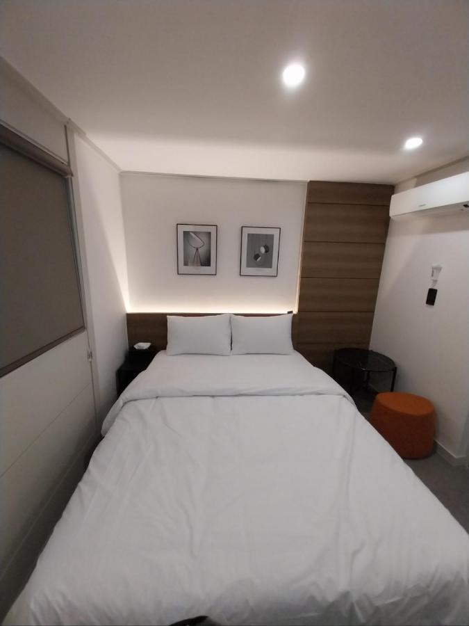 Hotel Stay Inn Seul Esterno foto