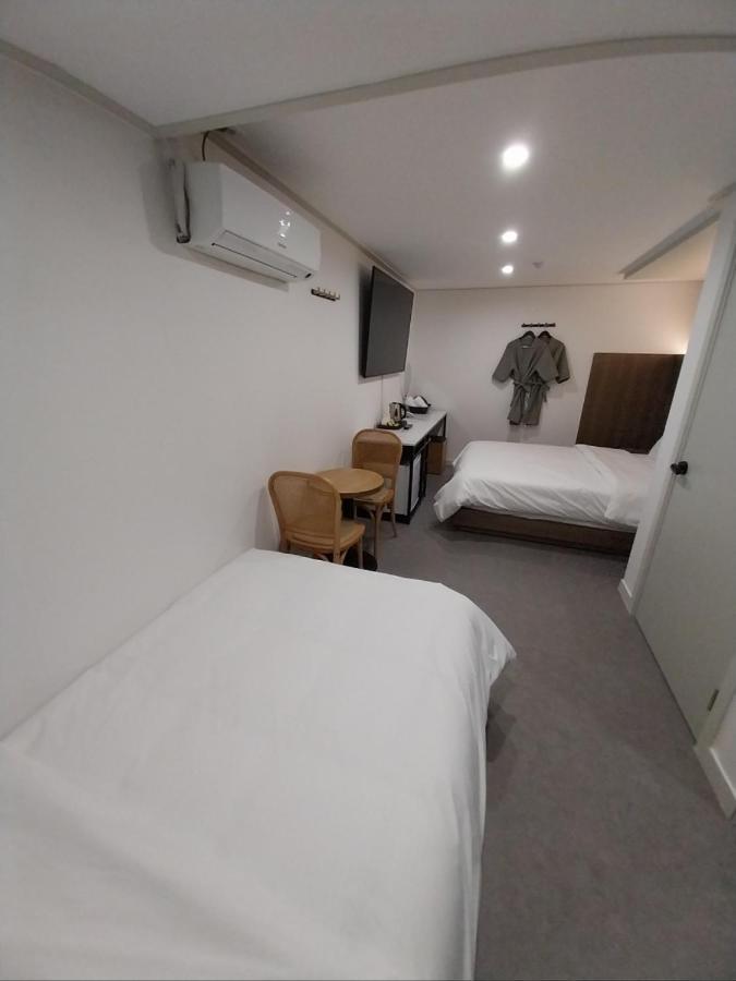 Hotel Stay Inn Seul Esterno foto