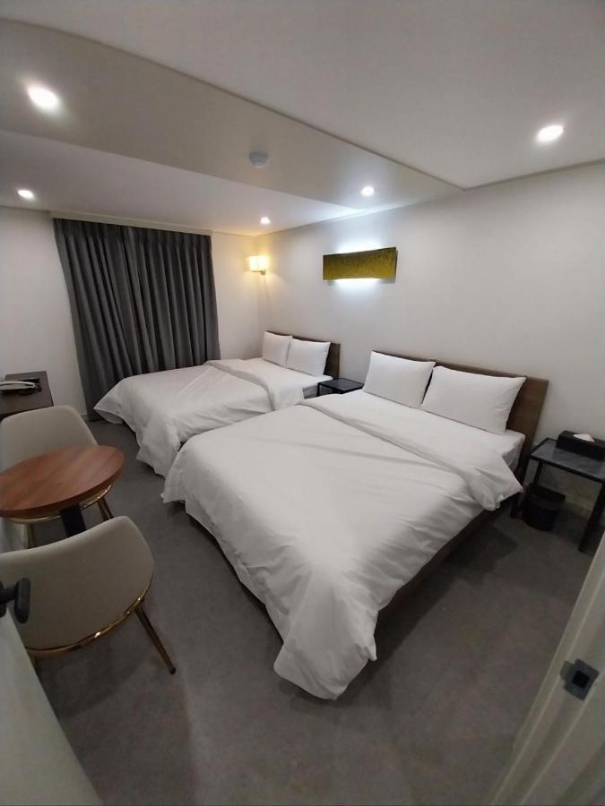 Hotel Stay Inn Seul Esterno foto